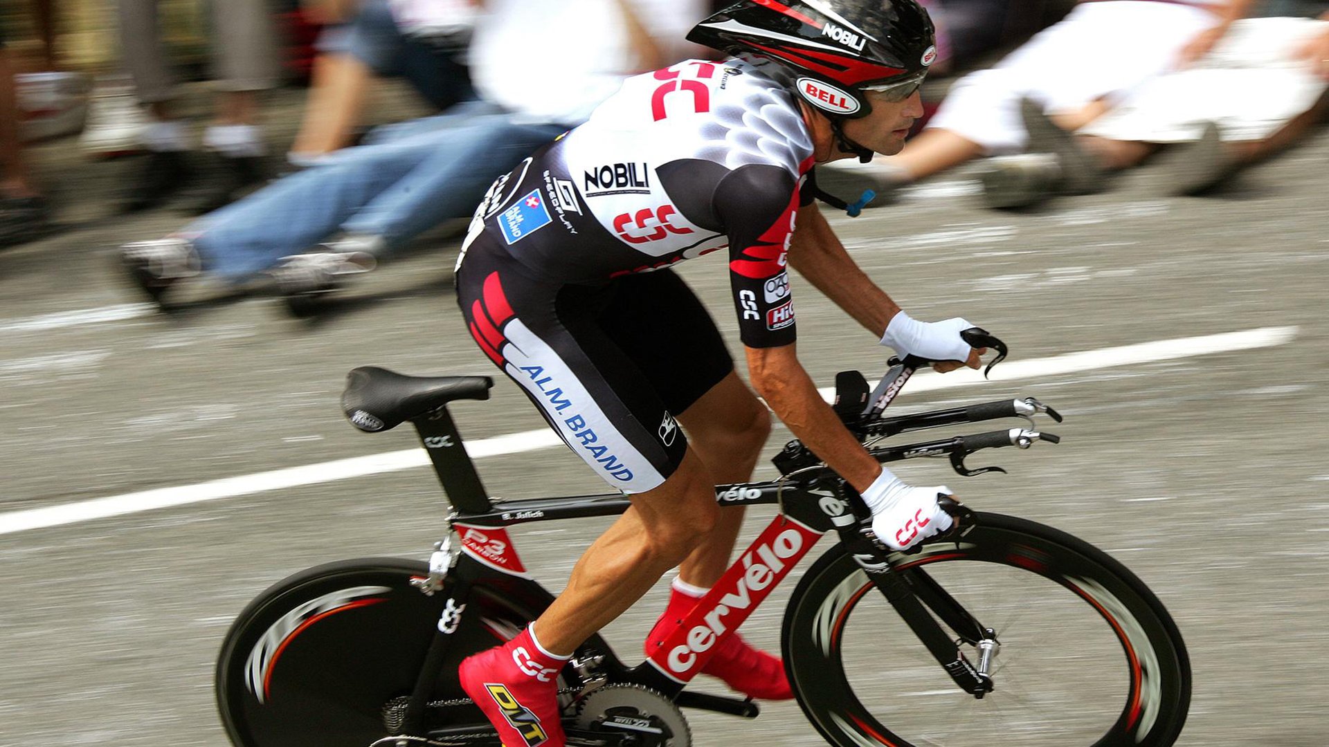 足球国家队世界排名变化